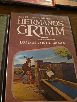 11 DVDs Cuentos Hermanos Grimm (Español)