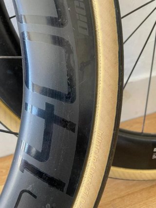 Ruedas DT Swiss ARC 1400 Carbono
