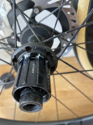Ruedas DT Swiss ARC 1400 Carbono