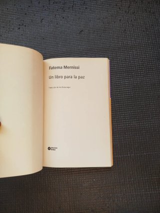 Libro "Un libro para la paz"