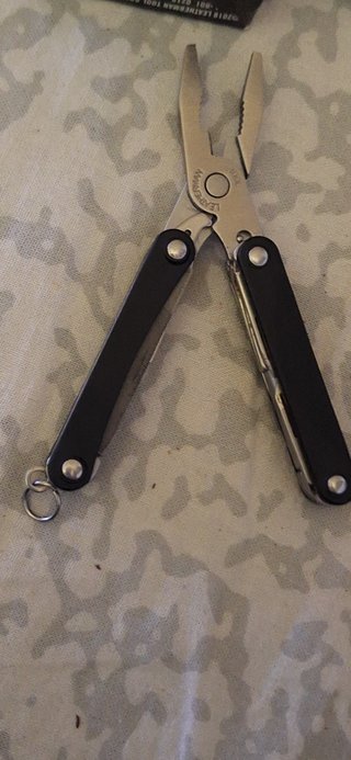 Leatherman Squirt PS4 muelle Tijeras Roto