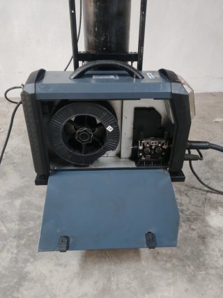 SOLDADORA MIG/MAG 315A TRIFÁSICA PROFESIONAL