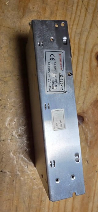 Fuente Alimentación JC 180-12 12V 15A