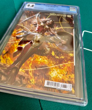Comic Gradeado CGC 9.8 - Wonder Woman #796 2023