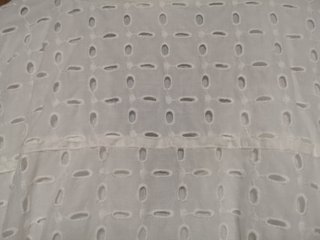 Vestido blanco con bordados Cortefiel XXL