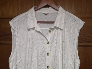Vestido blanco con bordados Cortefiel XXL