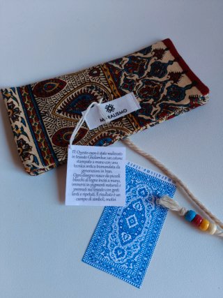 Funda porta tabaco Ghalamkar Persa de diseño