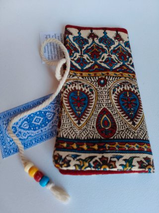 Funda porta tabaco Ghalamkar Persa de diseño