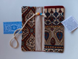 Funda porta tabaco Ghalamkar Persa de diseño