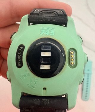 Garmin Forerunner 745 Verde
