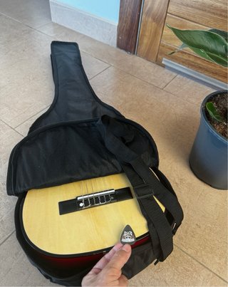 Guitarra Española niño con funda y Pua