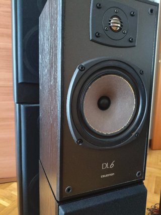 Altavoces Varios.
