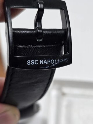 Orologio Napoli con cinturino in cuoio