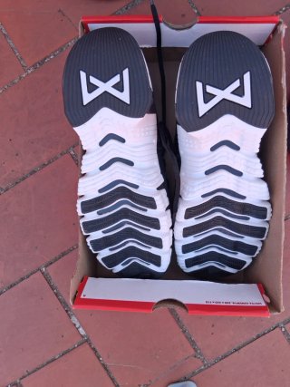 Nike Free Metcon 5 Negro/Blanco