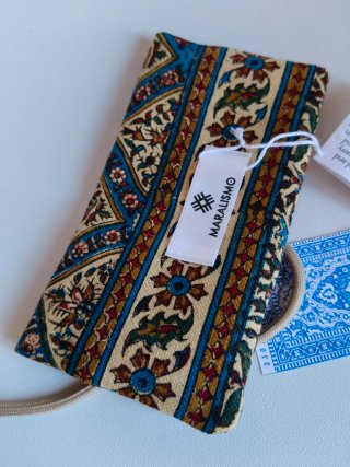 Funda o billetera ghalamkar persa de diseño