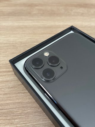 iPhone 11 Pro Max 64 GB Space Gray