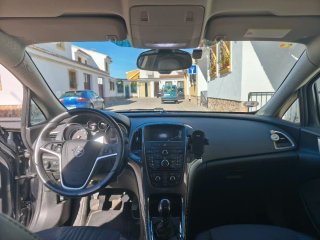 Opel Astra 2014