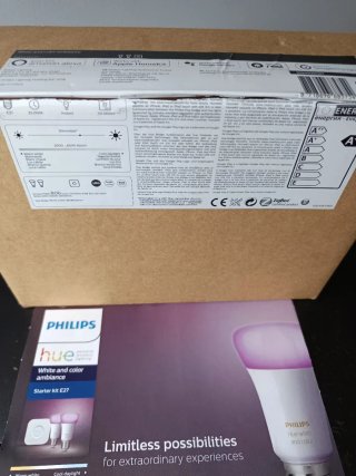 Kit Philips Hue 2 bombillas y tira LED 2m
