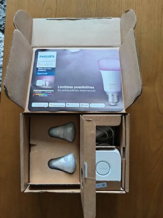 Kit Philips Hue 2 bombillas y tira LED 2m