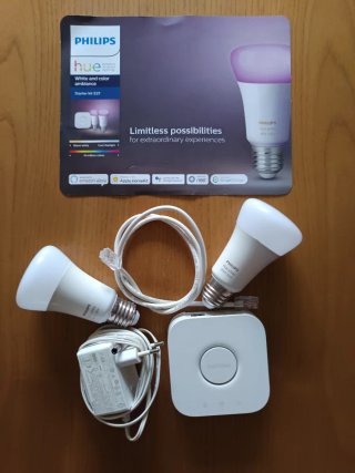 Kit Philips Hue 2 bombillas y tira LED 2m