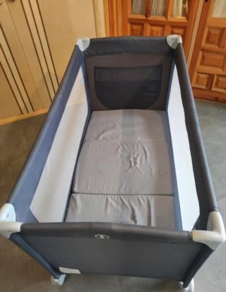 Cuna de viaje para bebé
