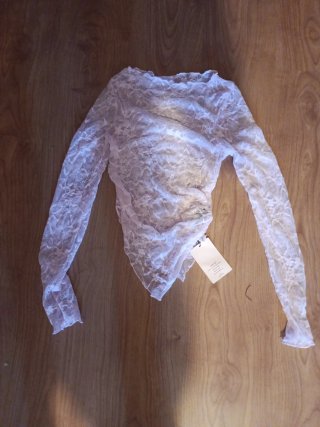 Camiseta encaje rosa  manga larga