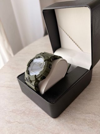 Reloj Casio G-Shock GBD-800 Verde Militar