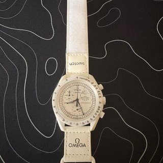 Omega x Swatch Mission to MoonPhase Bianco