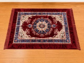 Alfombra de terciopelo sin estrenar.