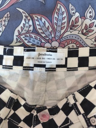 Pantalón vaquero cuadros Stradivarius