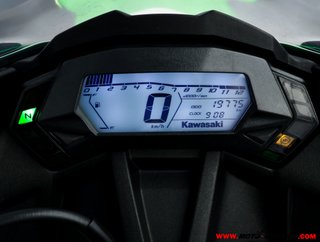 KAWASAKI NINJA 125 -APTA B Y A1-
