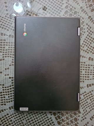 Lenovo Chromebook 300e ordenador portátil táctil