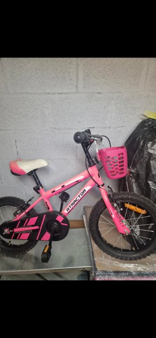 Bicicleta infantil rosa ATRACTOR