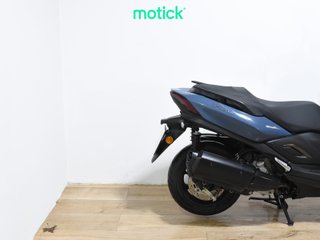 YAMAHA TRICITY 300