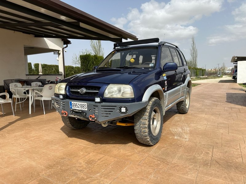 Suzuki Grand Vitara 2001 - foto 1