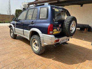 Suzuki Grand Vitara 2001