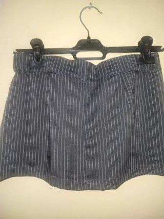Falda pantalón gris talla XS