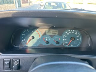 Nissan Terrano II 2000