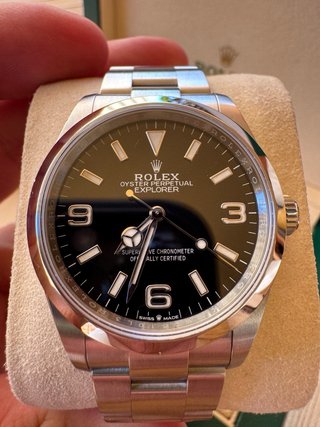 Rolex Explorer 124270 36mm