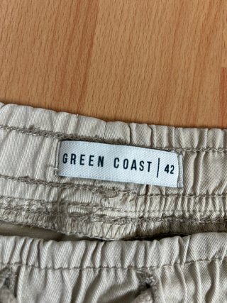 Pantalón corto cargo beige talla L
