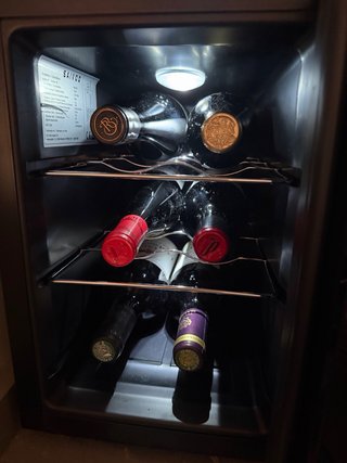 Vinoteca Saivod 6 botellas