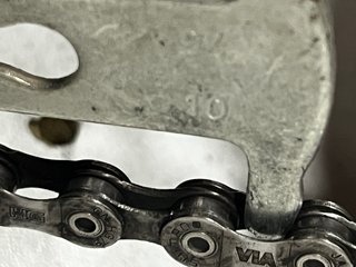 Cadena Shimano 9v