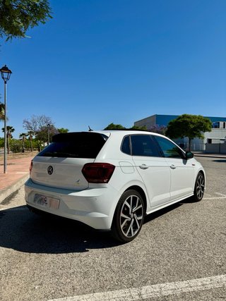 Volkswagen Polo GTI 2.0 TSI DSG