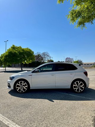 Volkswagen Polo GTI 2.0 TSI DSG