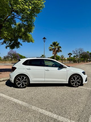 Volkswagen Polo GTI 2.0 TSI DSG