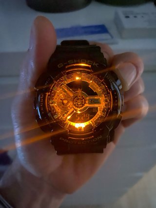 Reloj Casio G-Shock GA-110 Negro/Dorado Nuevo
