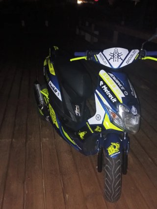 Yamaha Jog R Scooter Azul/Amarillo