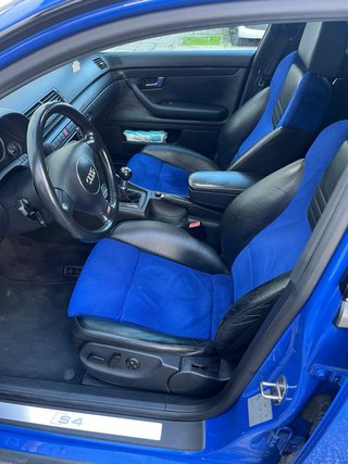 Audi S4 manual