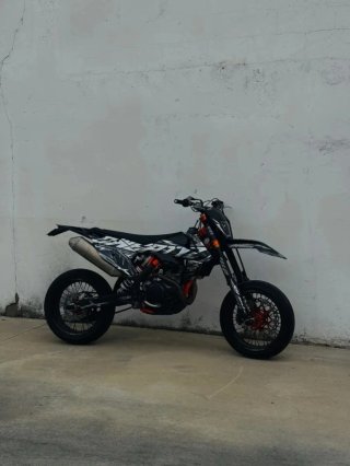 KTM 450 EXC-F Six Days Supermotard