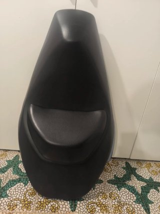 Asiento Suzuki Burgman 125/200 (2006)